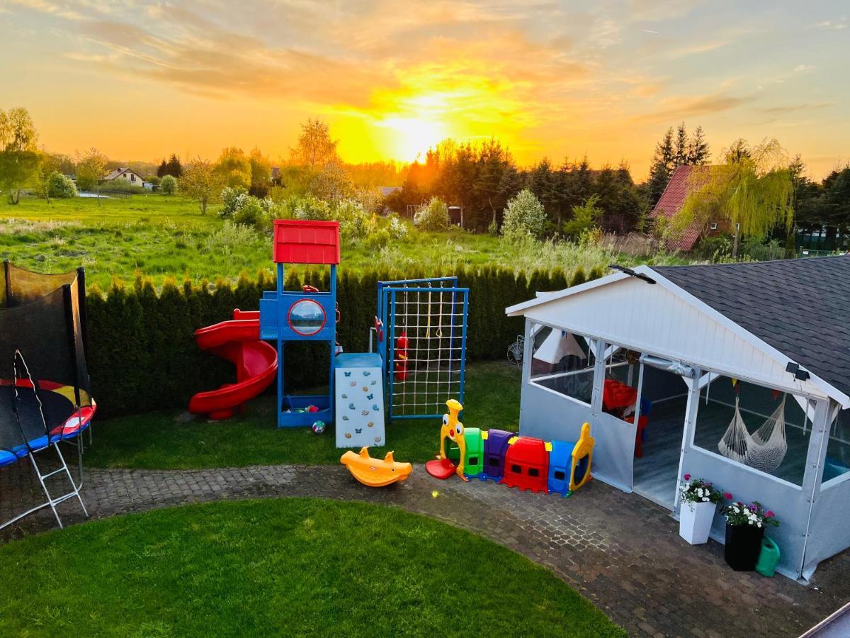 Domki Wczasowe Oskar Chłopy Exterior foto